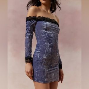 Urban outfitter lace velvet off the shoulder dress mini